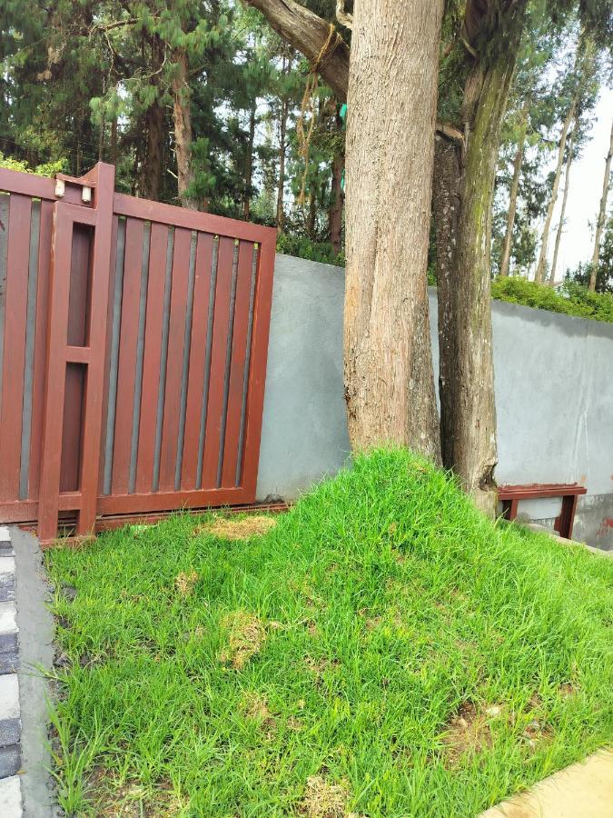 Stellar Luxury Homes Utakamand Zewnętrze zdjęcie